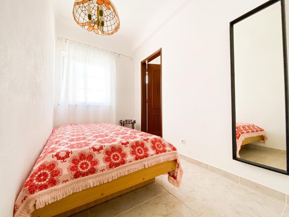 Retreat With Terrace And View In Espiche #1887 Apartment Exterior photo
